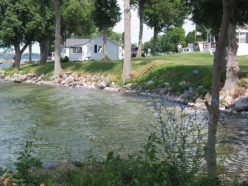 Docteurs Cottages and Campgrounds